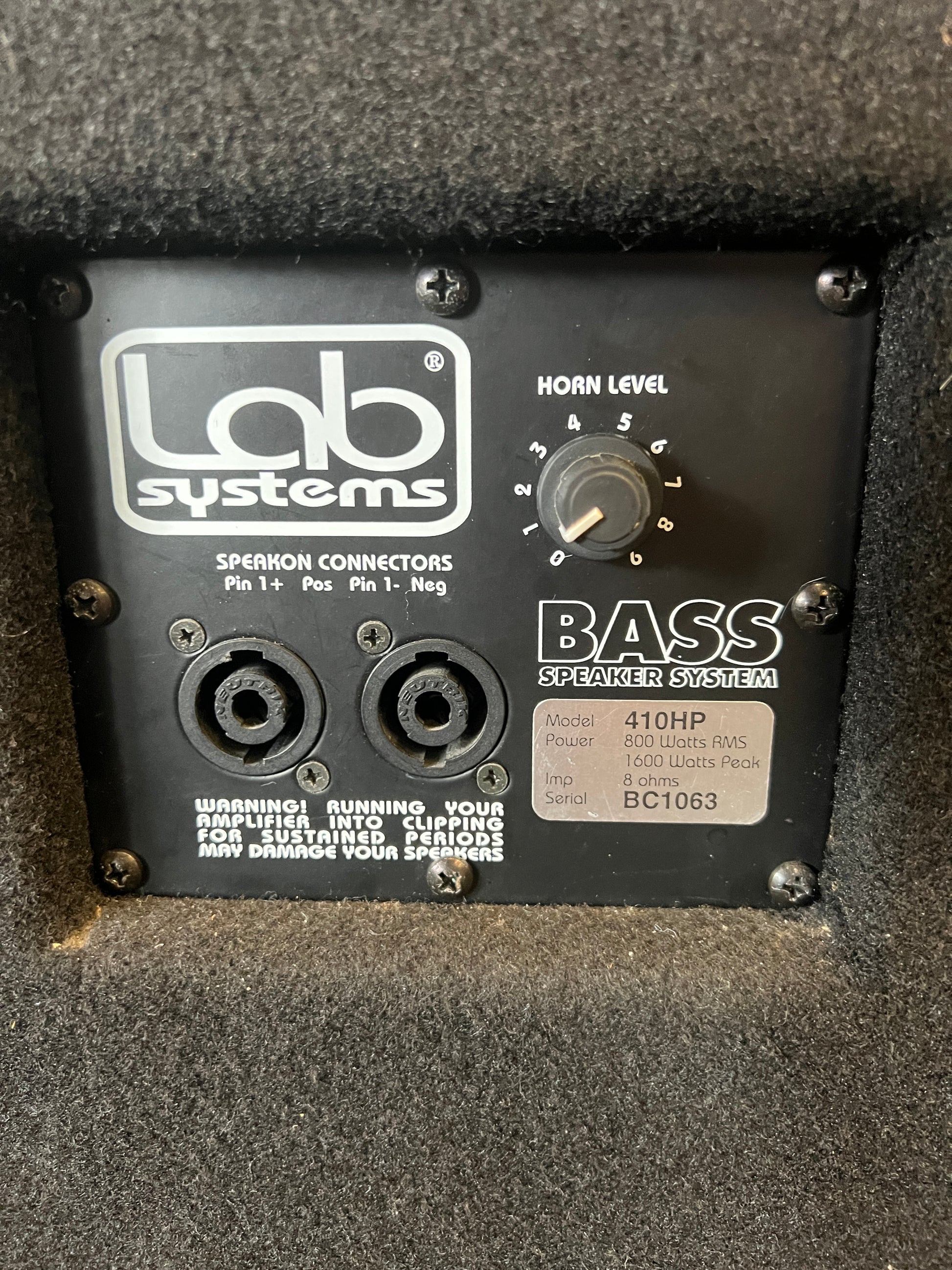 Lab Systems 410HP 4x10 800w 8ohm Bass Speaker Cabinet | Black