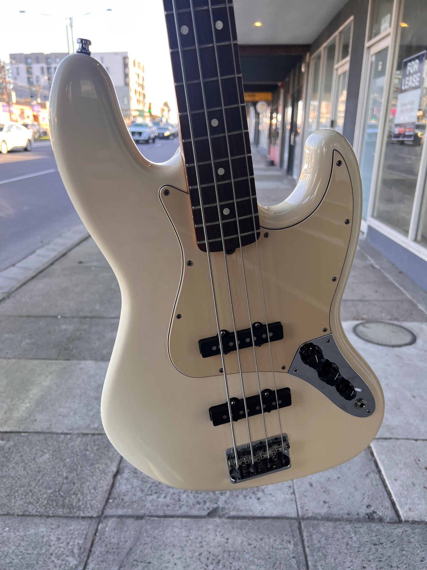Fender Standard Jazz Bass 4-String | Olympic White | 2008