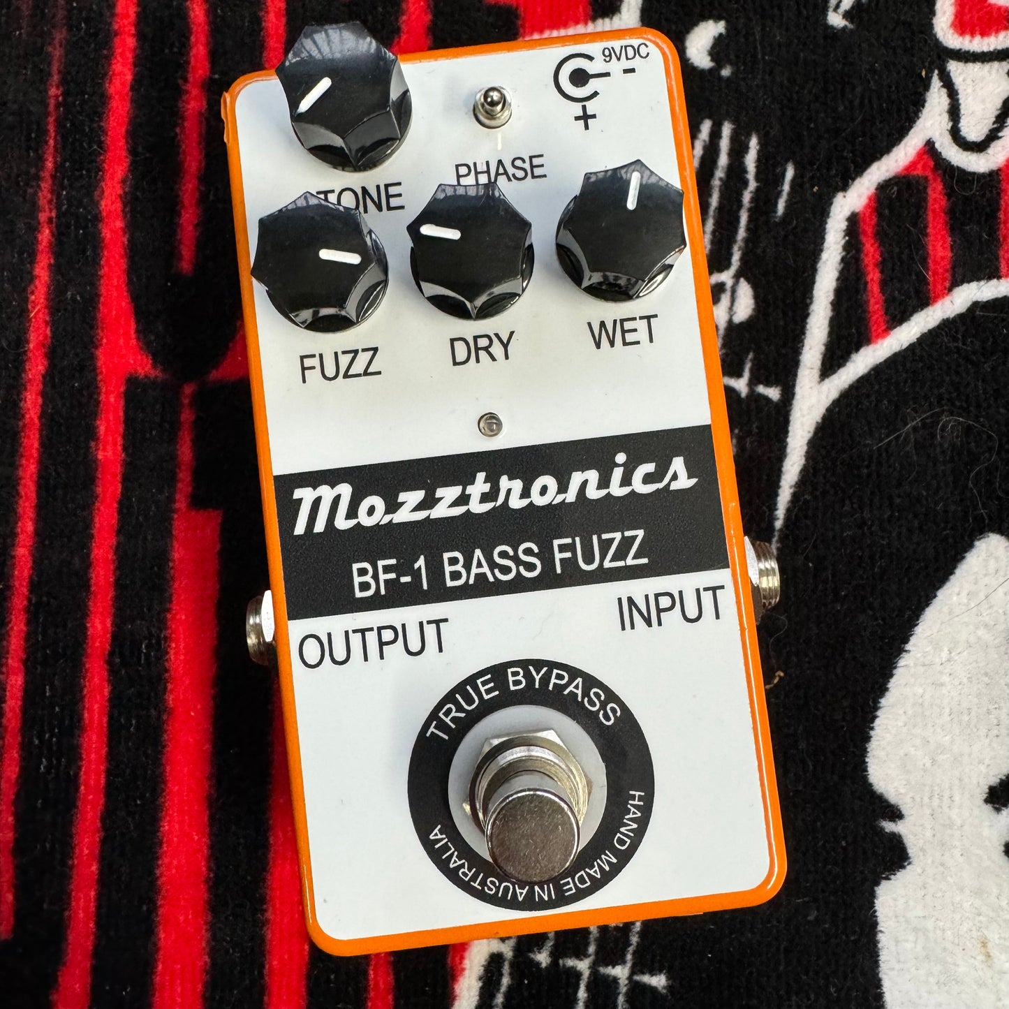 Mozztronics | BF-1 Bass Fuzz Pedal