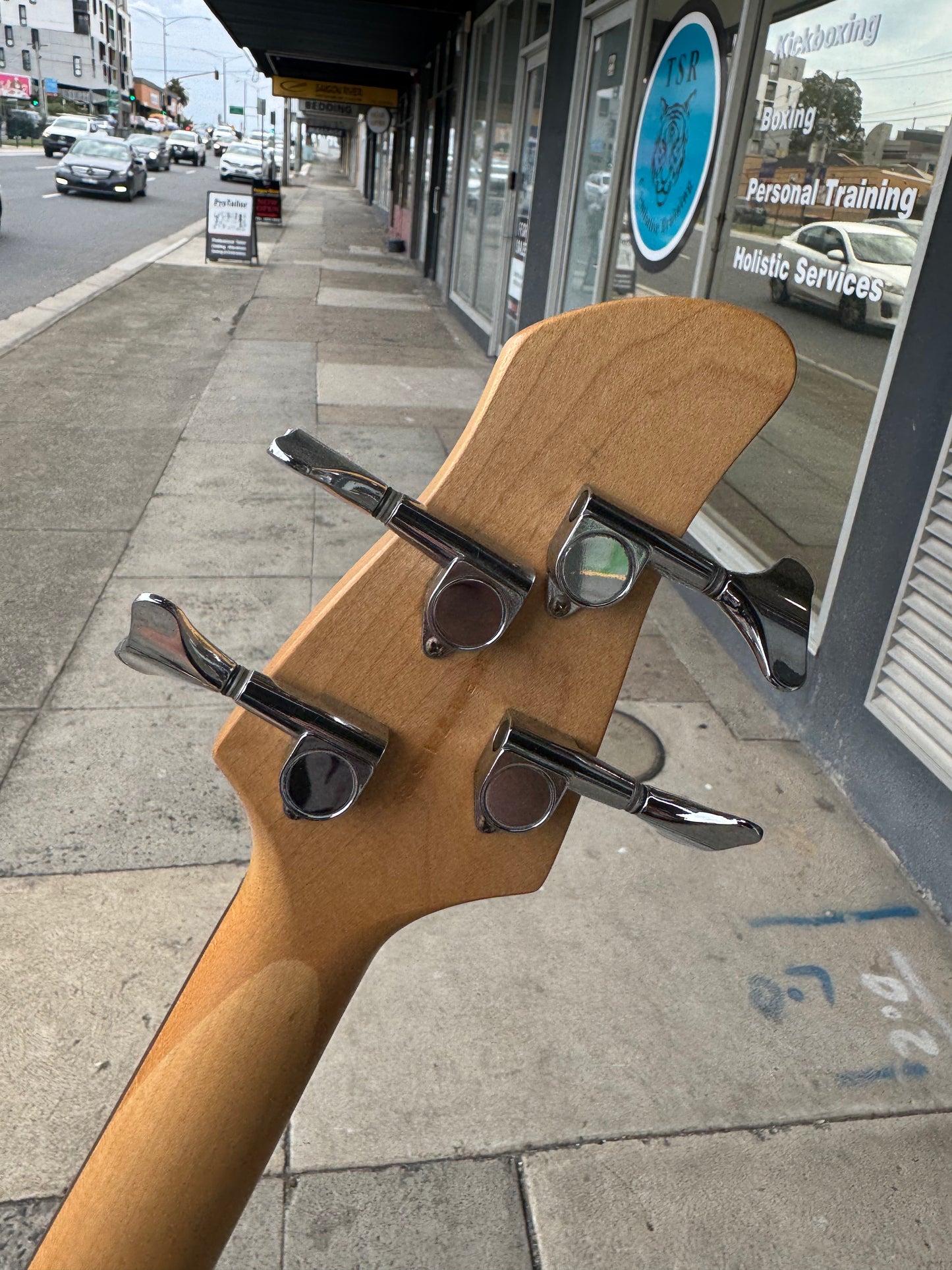 Yamaha Motion B 4-String Electric Bass Guiter | Medium Scale