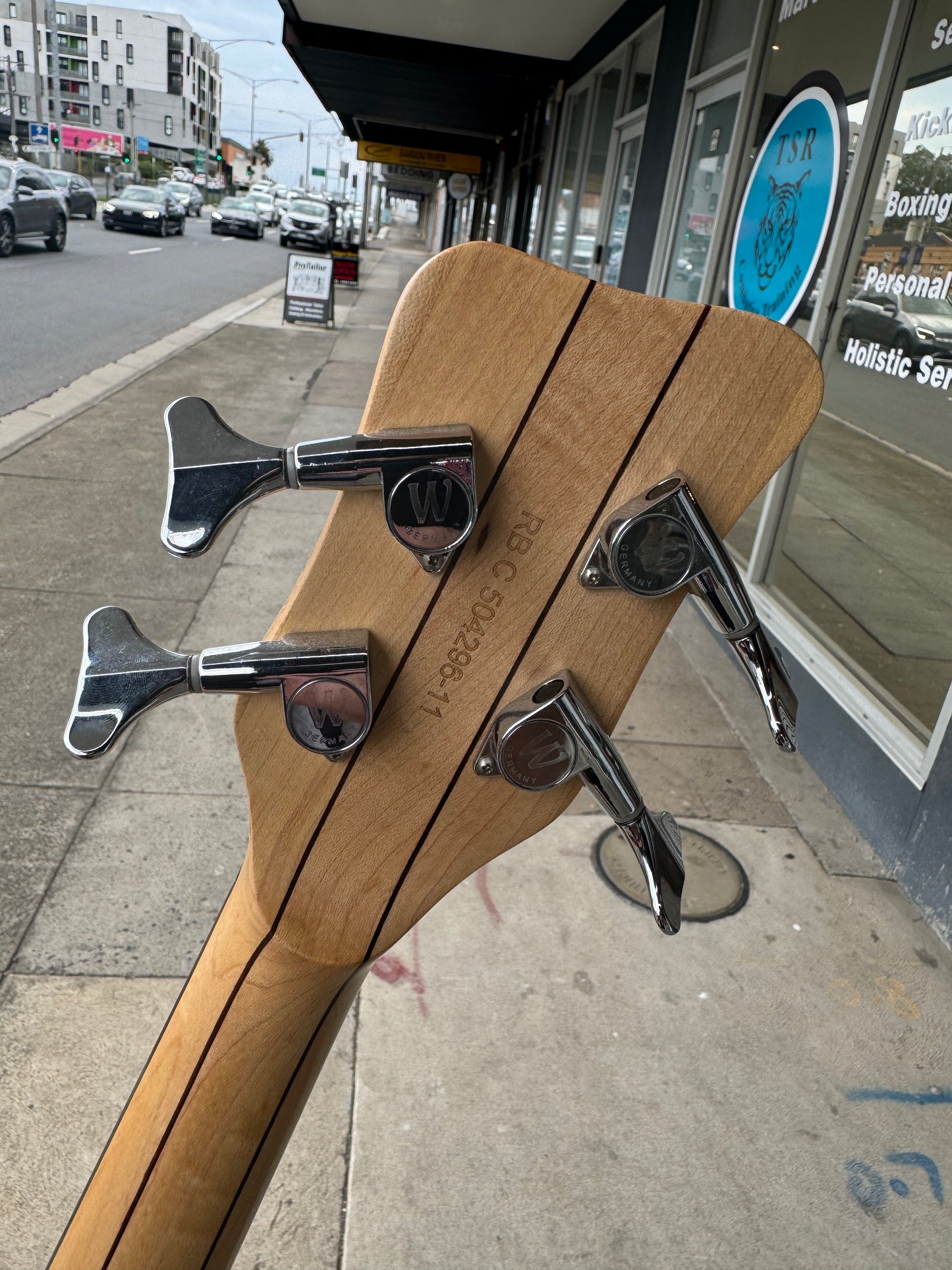 Warwick RB $$ Corvette 4-String Fretless Electric Bass Guitar | Trans Black