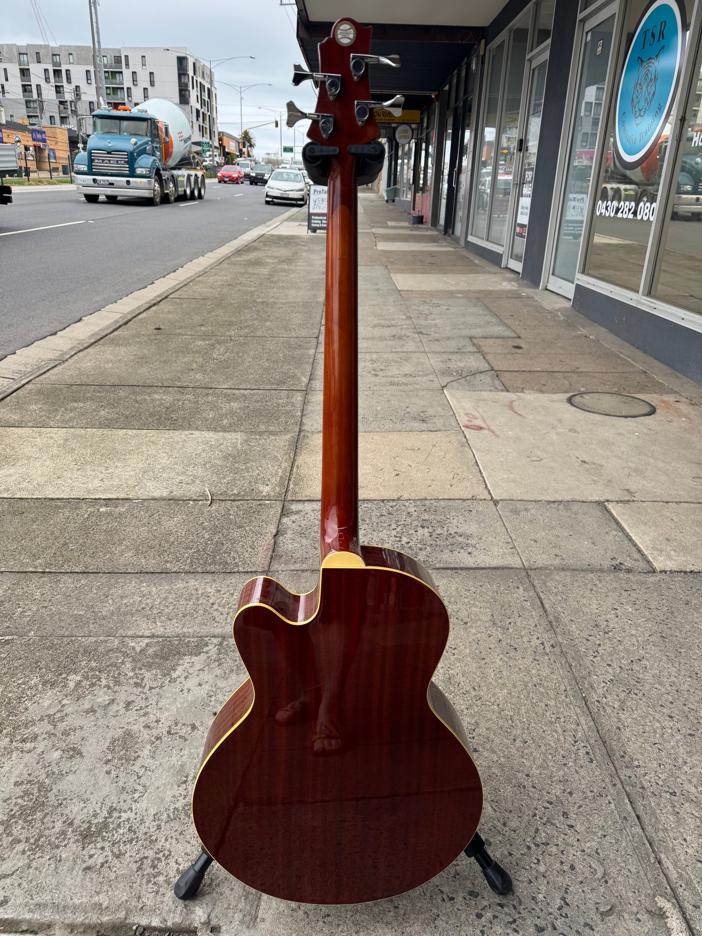 Samick Greg Bennett AB2 Acoustic Electric Bass