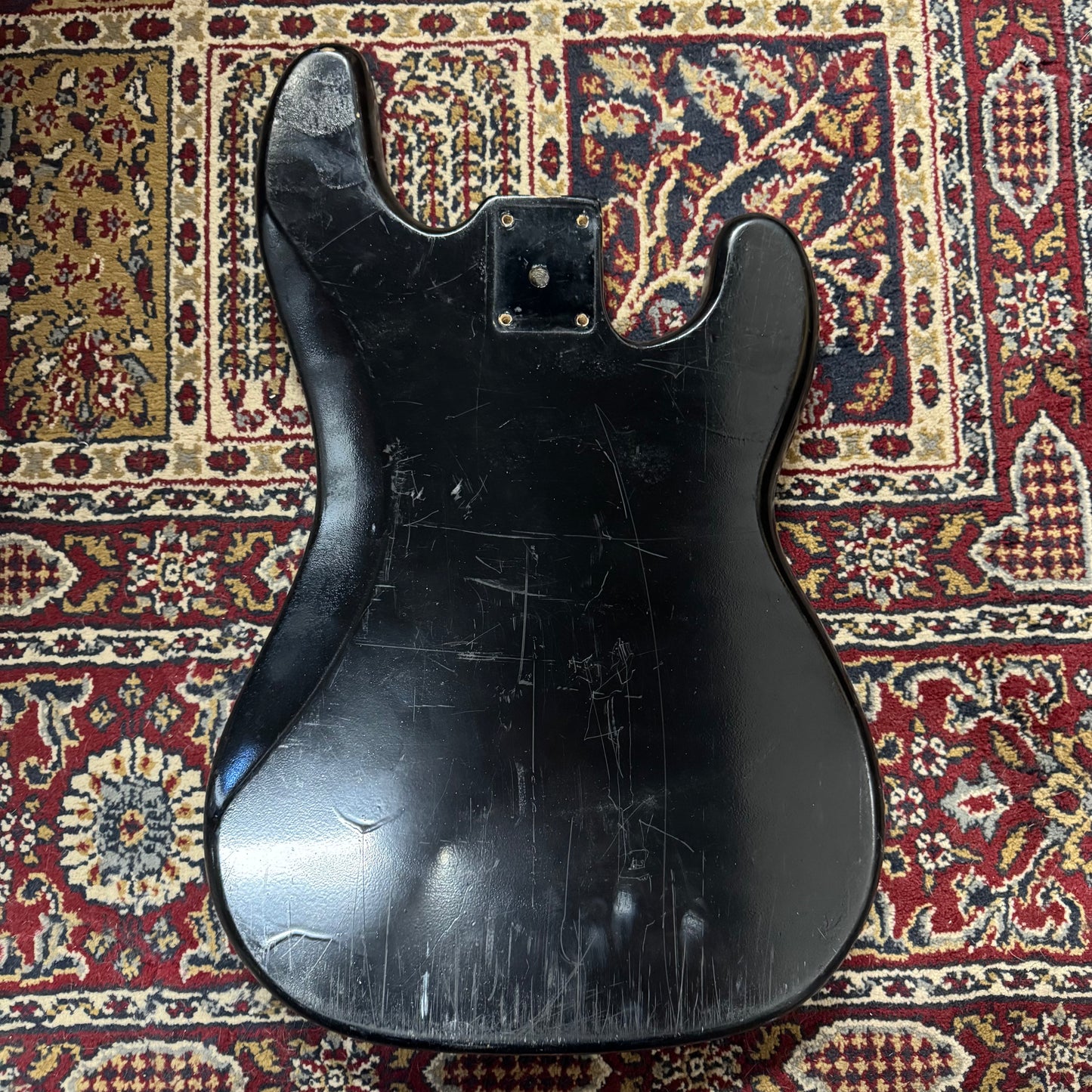 Pre Loved Bass Body - P Bass Left Handed