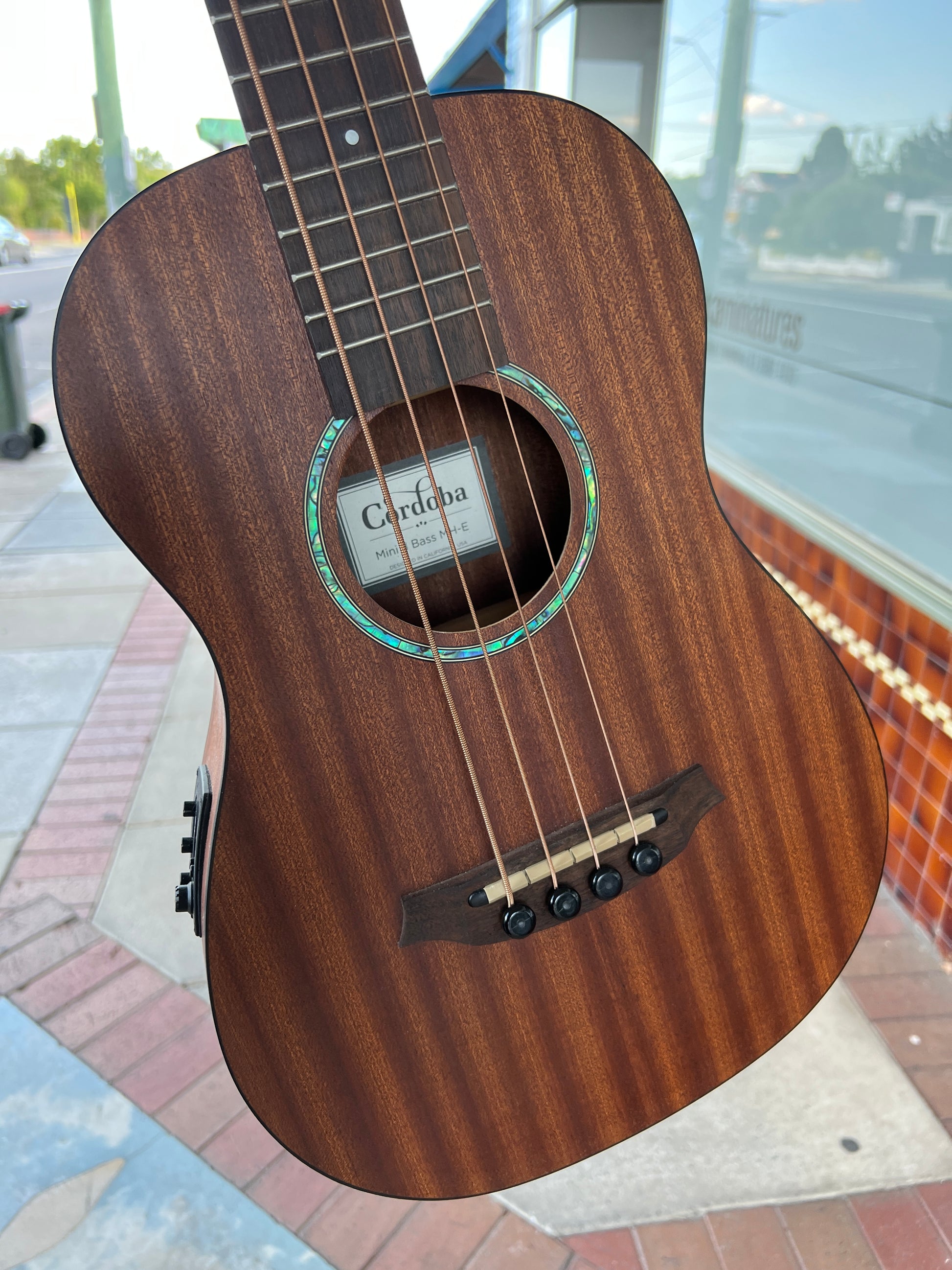 Cordoba MH-E Mini II Traveller Acoustic Bass