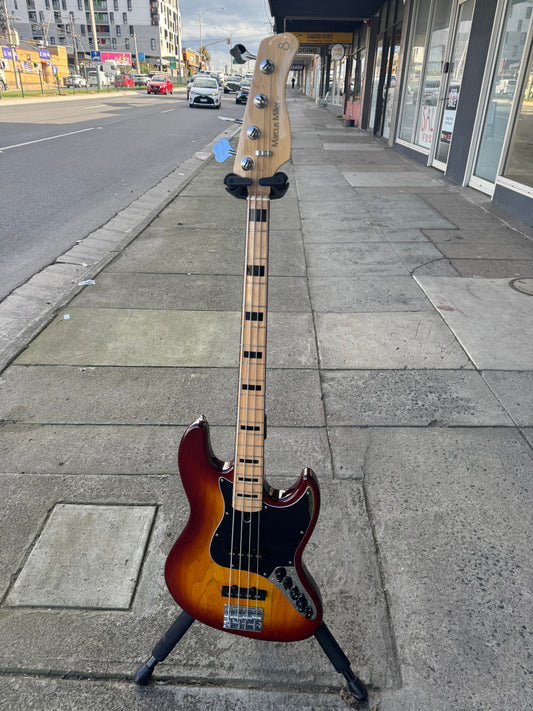 Sire V7 Marcus Miller 4-String Electric Bass | Sunburst