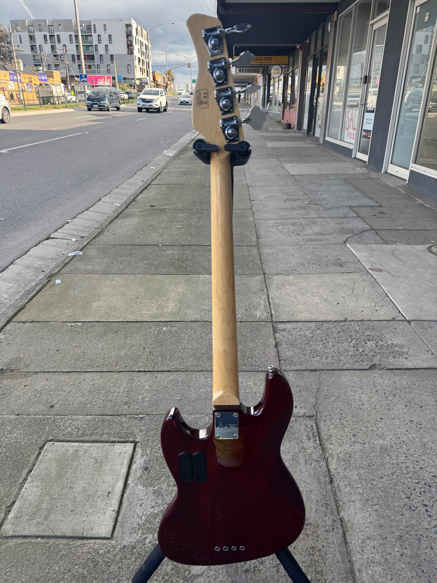 Sire V7 Marcus Miller 4-String Electric Bass | Sunburst