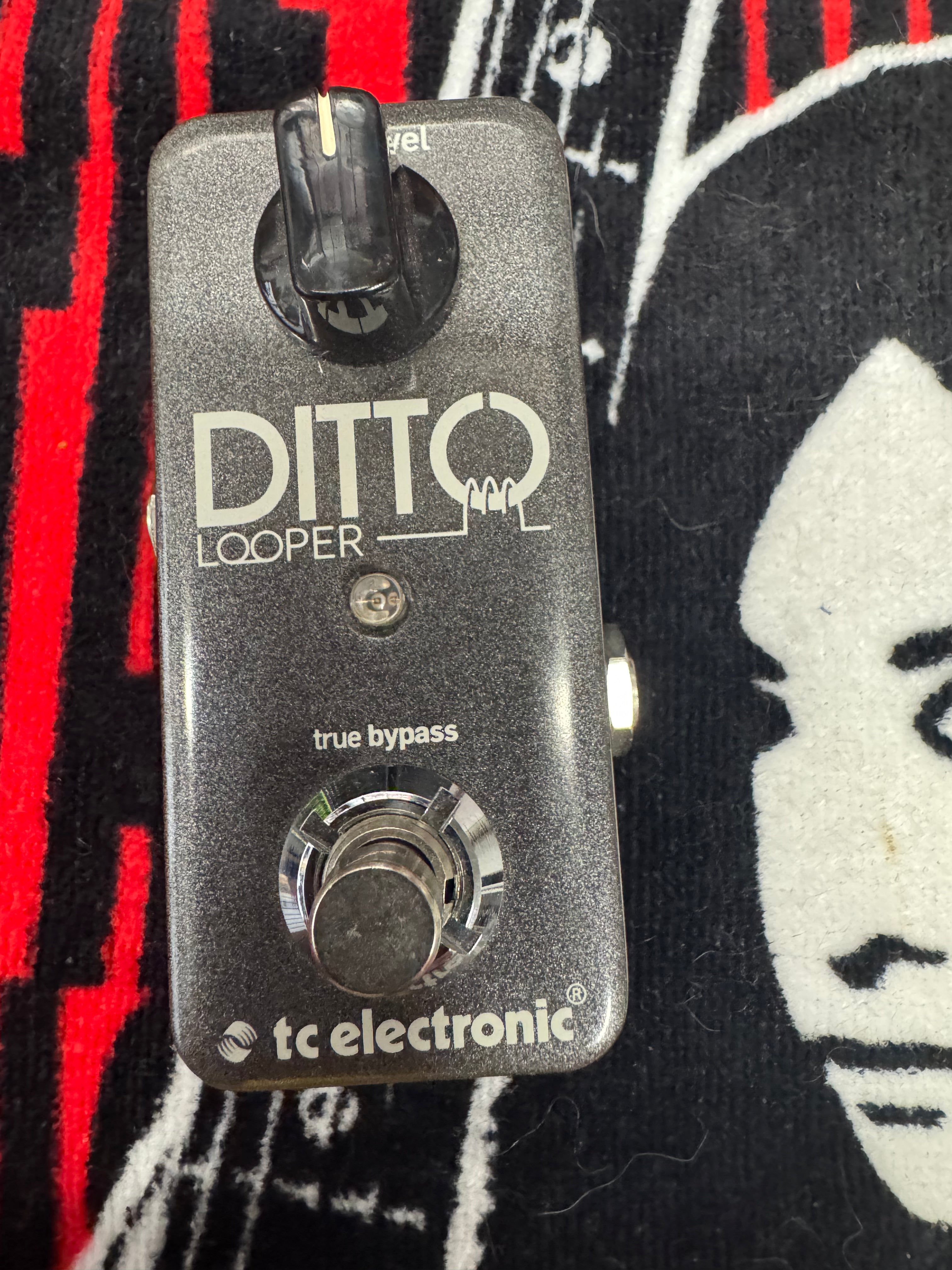 ditto guitar looper pedal TC Electronic DITTO Looper Pedal
