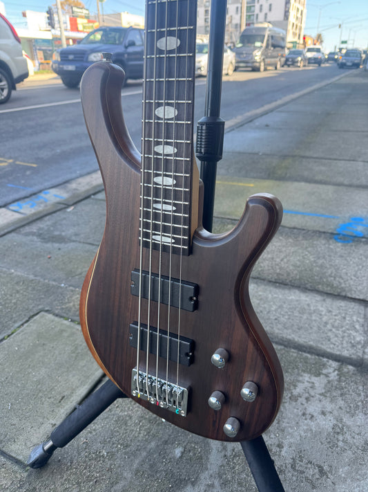 Chard 5-String Active Electric Bass guitar | Natural