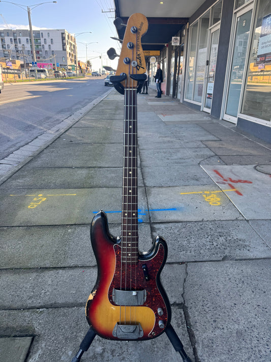 Fender 1975 4-String Precision Bass | Sunburst (3.9kg)