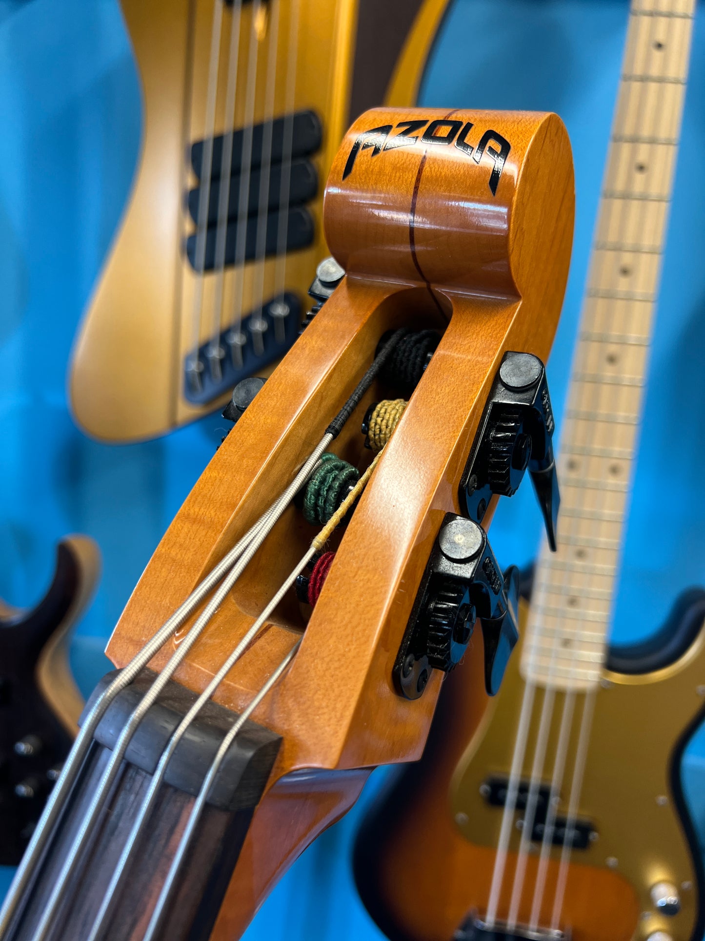 Azola Baby Bass Electric Upright | Sunburst