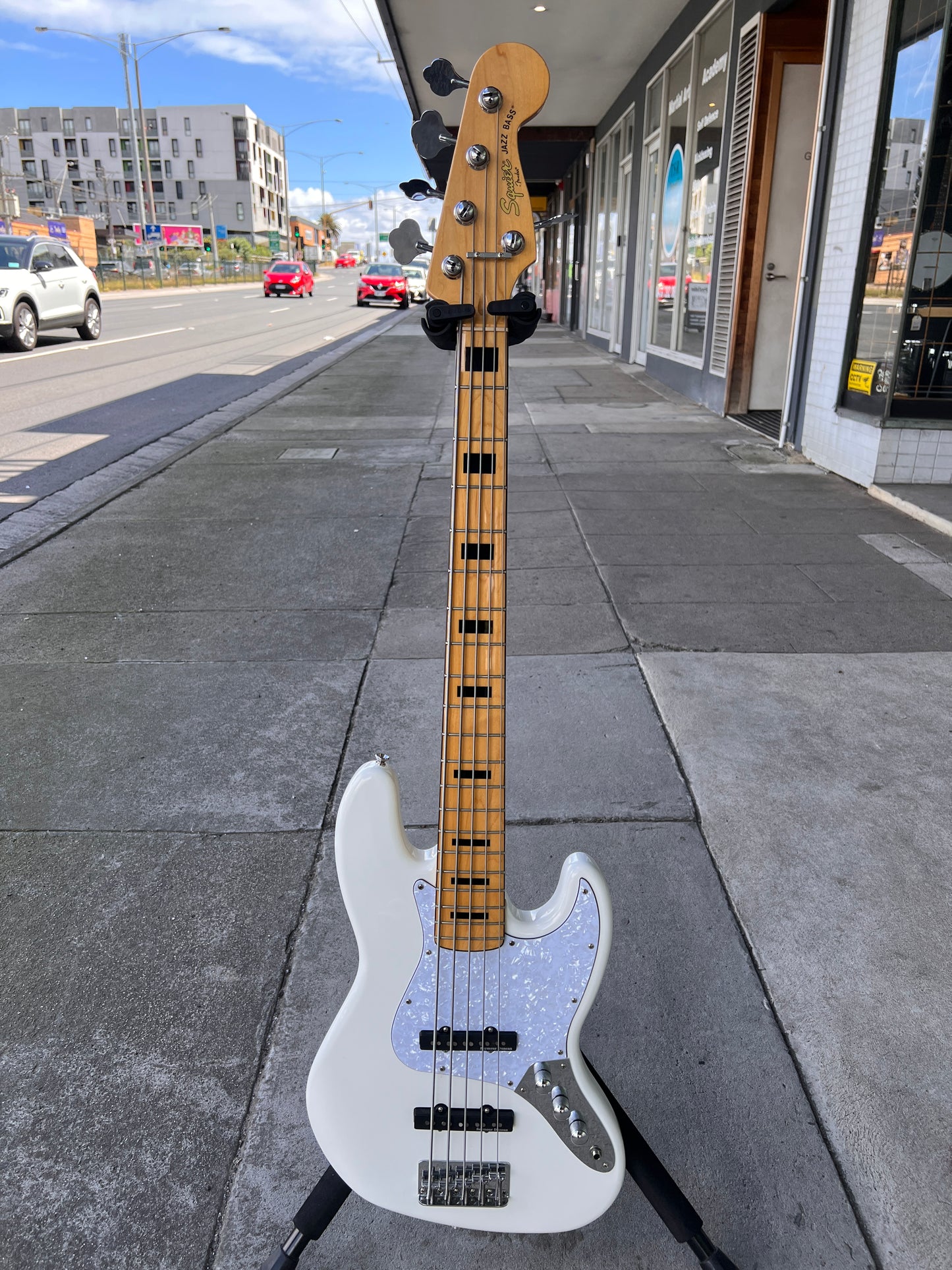 Fender Squier 5-String Electric Bass | White
