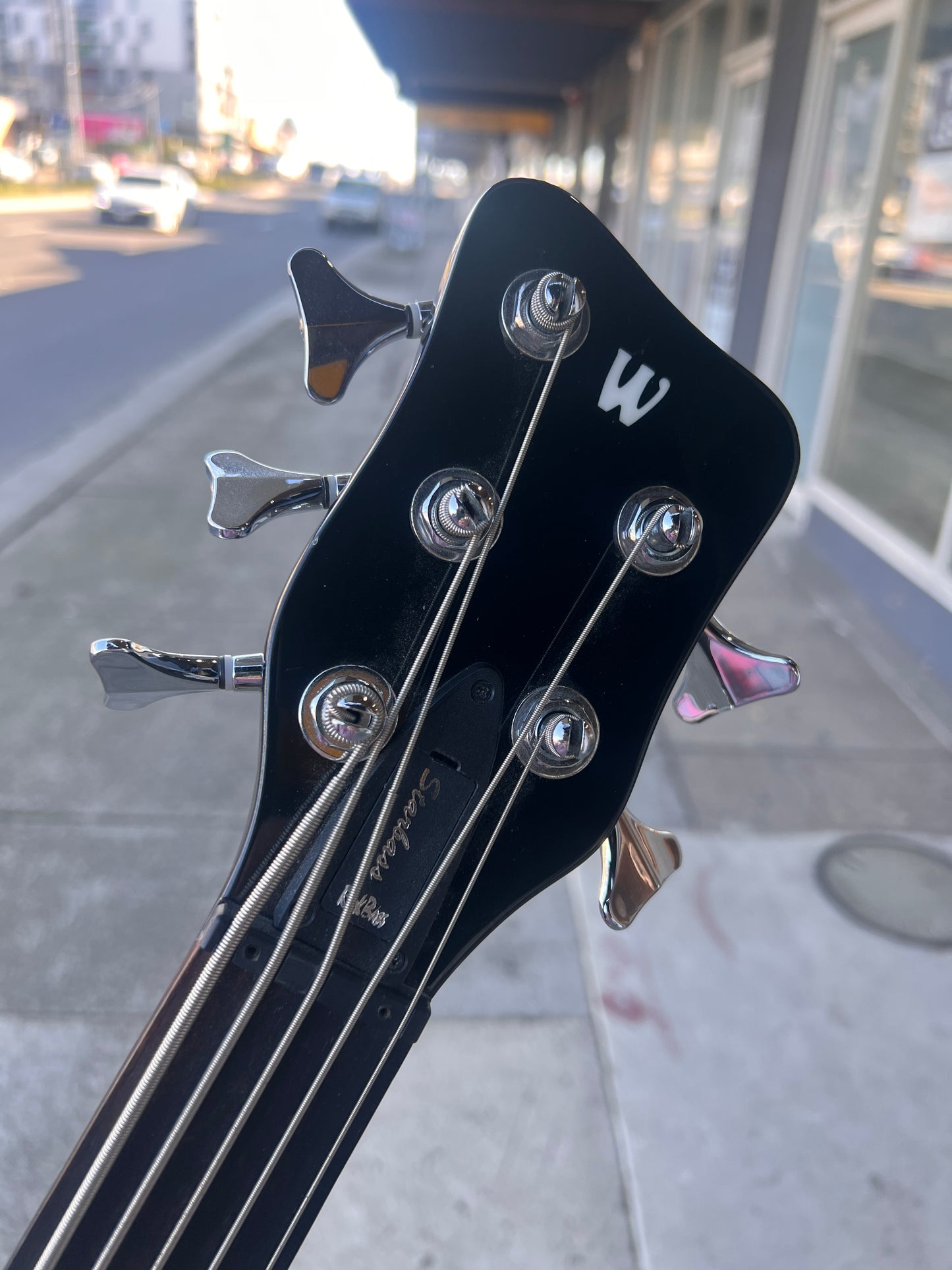 Warwick Streamer Fretless 5-String | Black Gloss