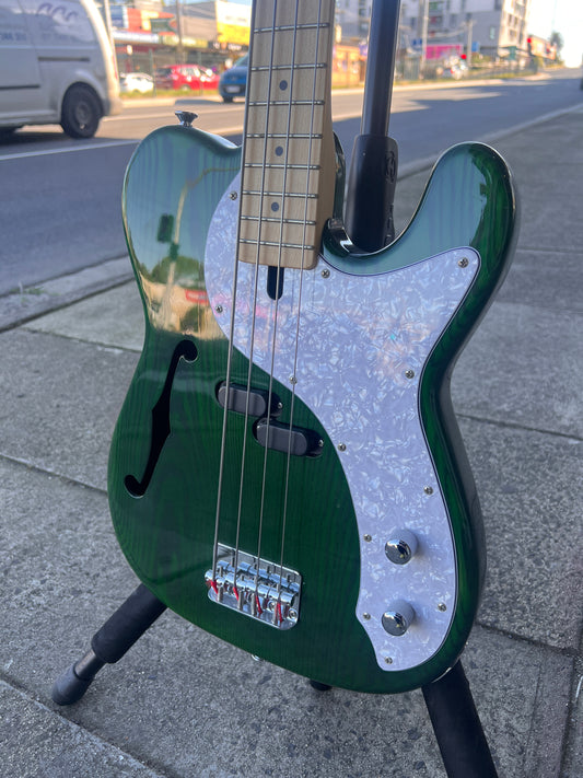 Maruszczyk Mr.Tee 4-string Electric Bass | Green