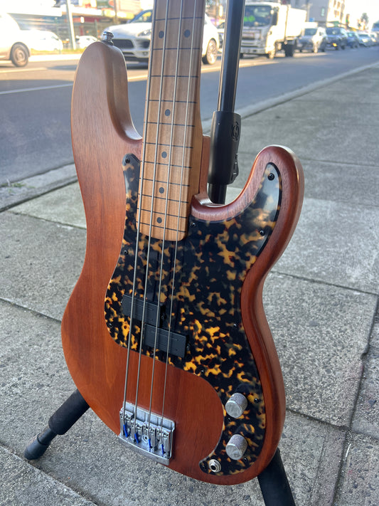 Parts Precision Fretless 4-String Bass | Warmoth Neck | Natural