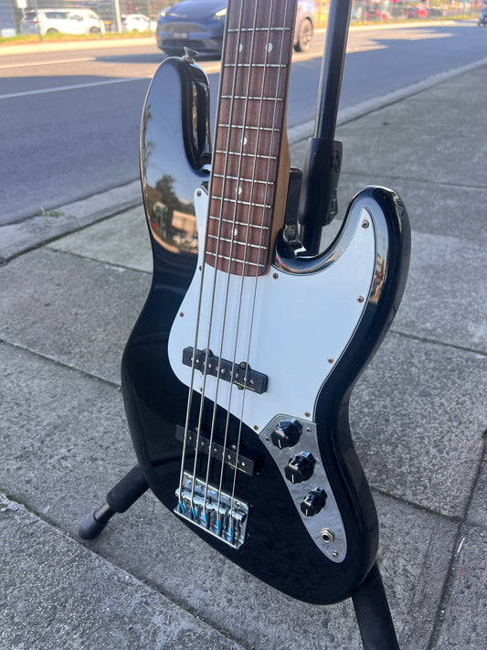Fender Jazz Bass MIM 5-string | Black *ON HOLD*