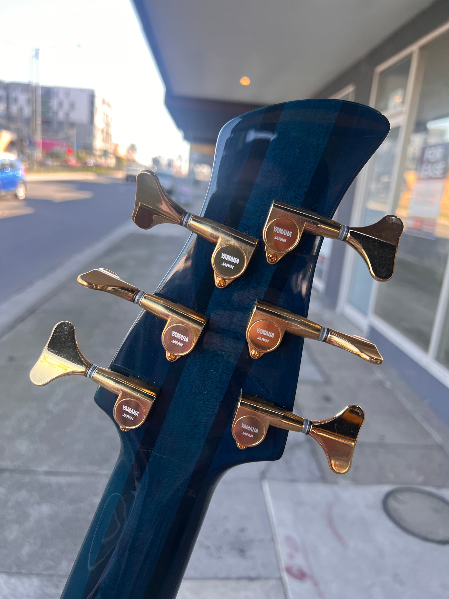 Yamaha TRB P2 Neck thru 6-string | Trans Blue *ON HOLD*