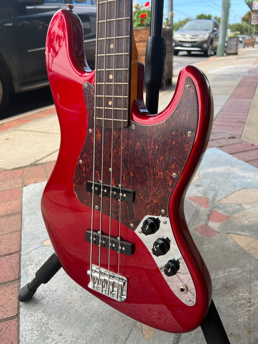 Fernandes 4-string J Bass | Red