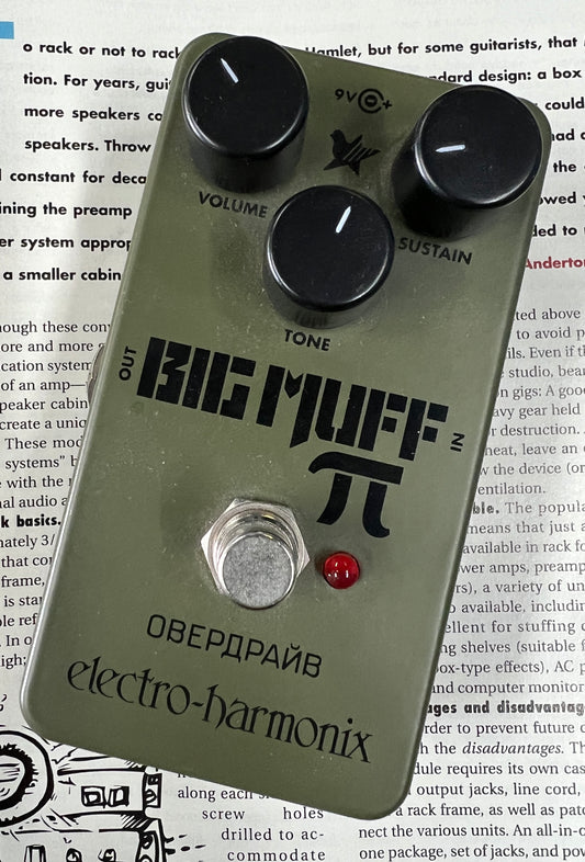 Electro-Harmonix Green Russian Big Muff Pi Reissue Pedal