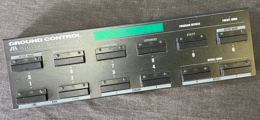 Digital Music Corp. (Voodoo Lab) Ground Control GCX Audio Switcher with foot pedal