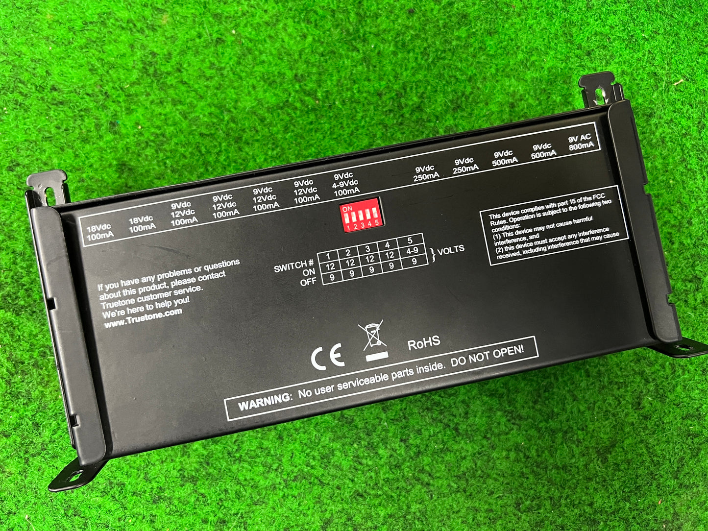 Truetone | 1 Spot Pro CS12 Power Supply | Pure Isolated Power w/Bracket