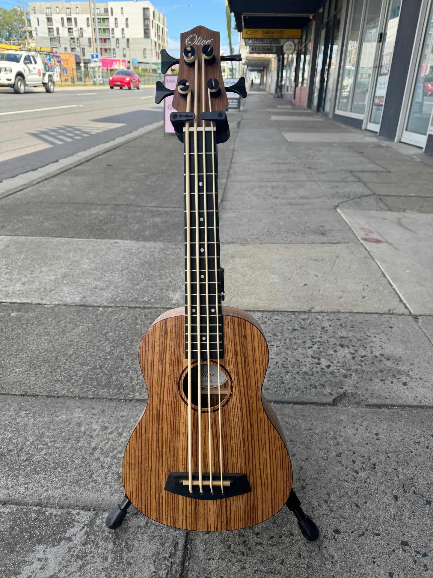 Olive U530B Bass Ukulele