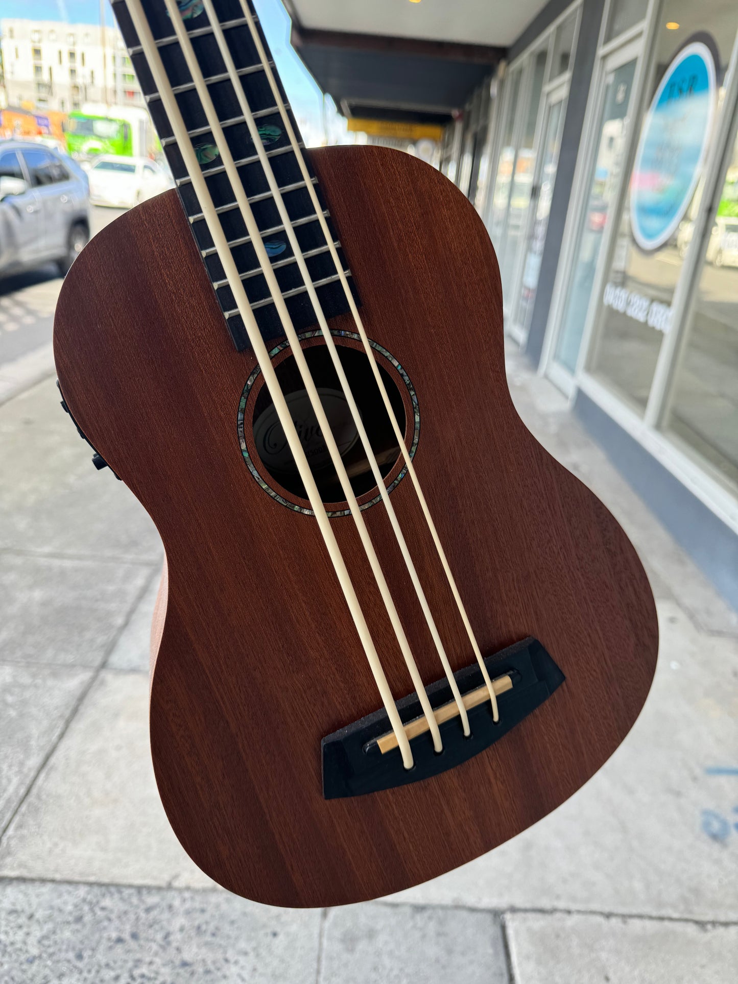 Olive U510B Bass Ukulele