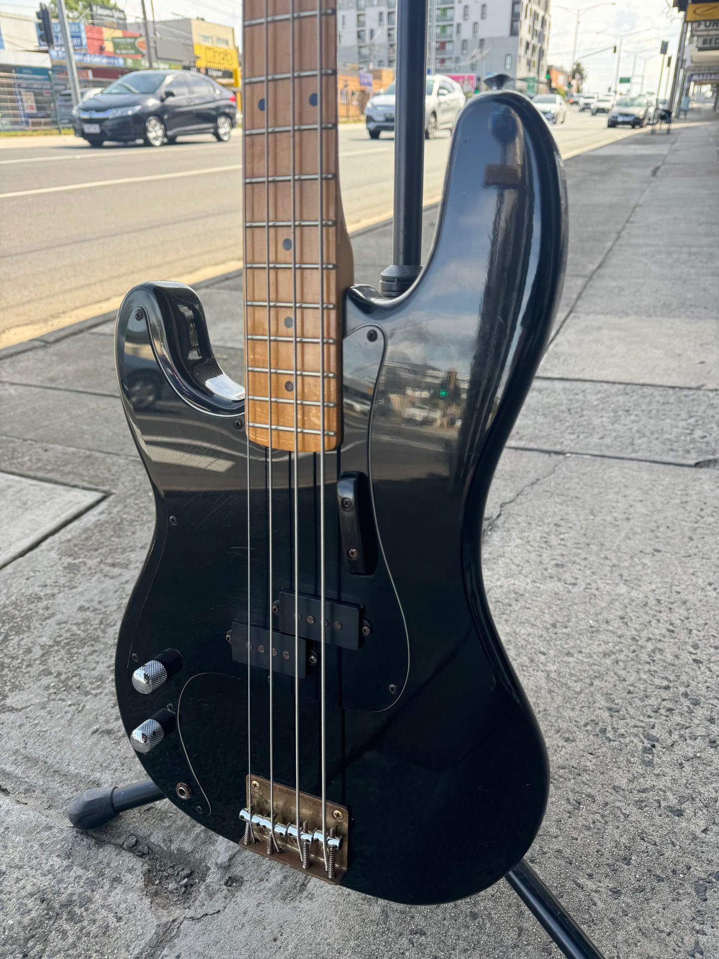 Torch Vintage Series P Bass | Left Handed