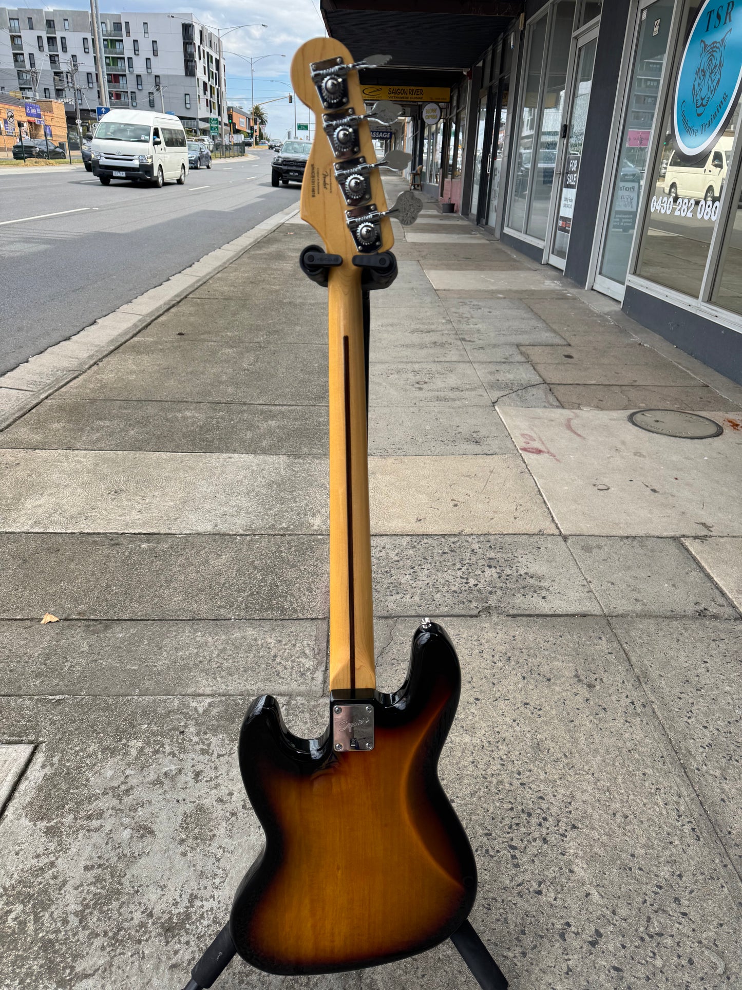 Fender Squier Fretless Jazz Bass | Sunburst