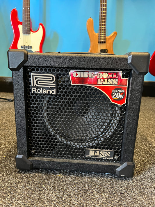 Roland 20XL Bass Cube Combo Amplifier