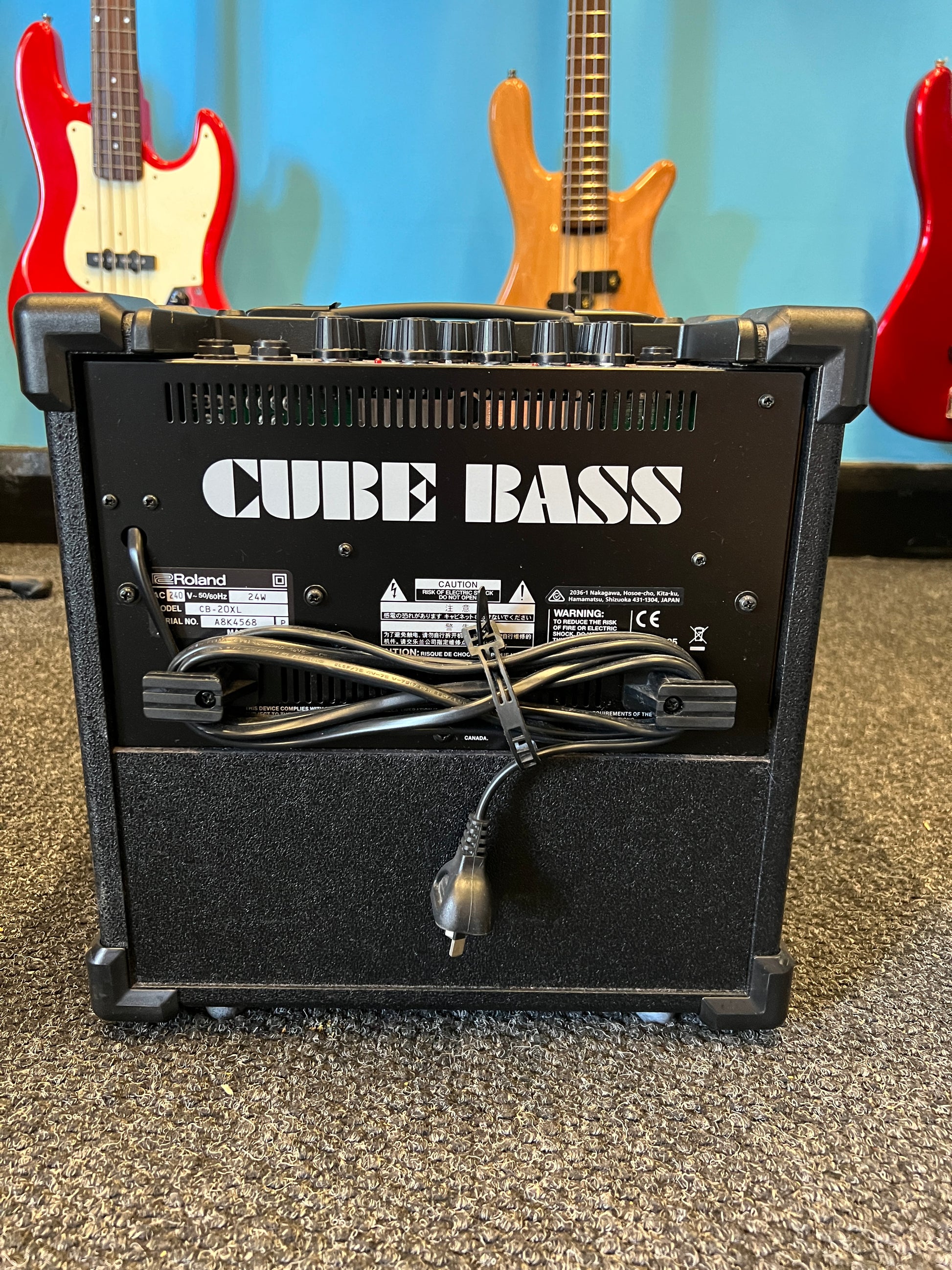 Roland 20XL Bass Cube Combo Amplifier