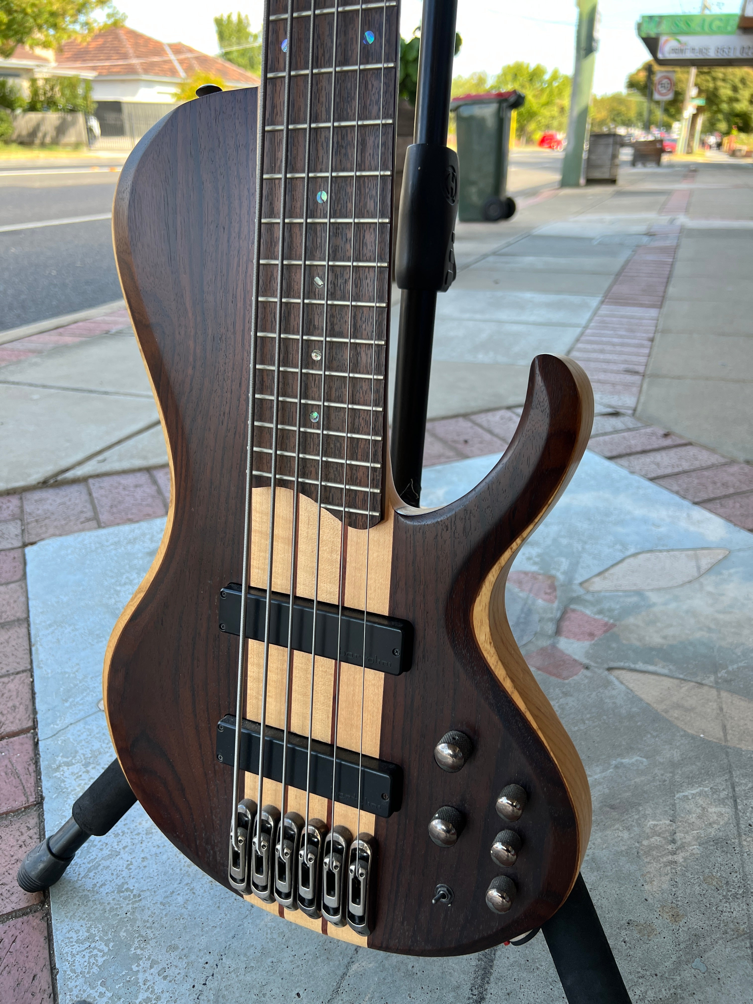 Bass guitar second hand deals for sale