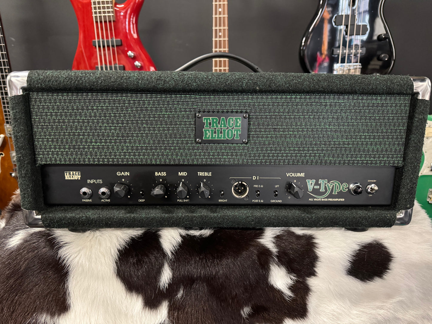 Trace Elliot V-Type Bass Amplifier