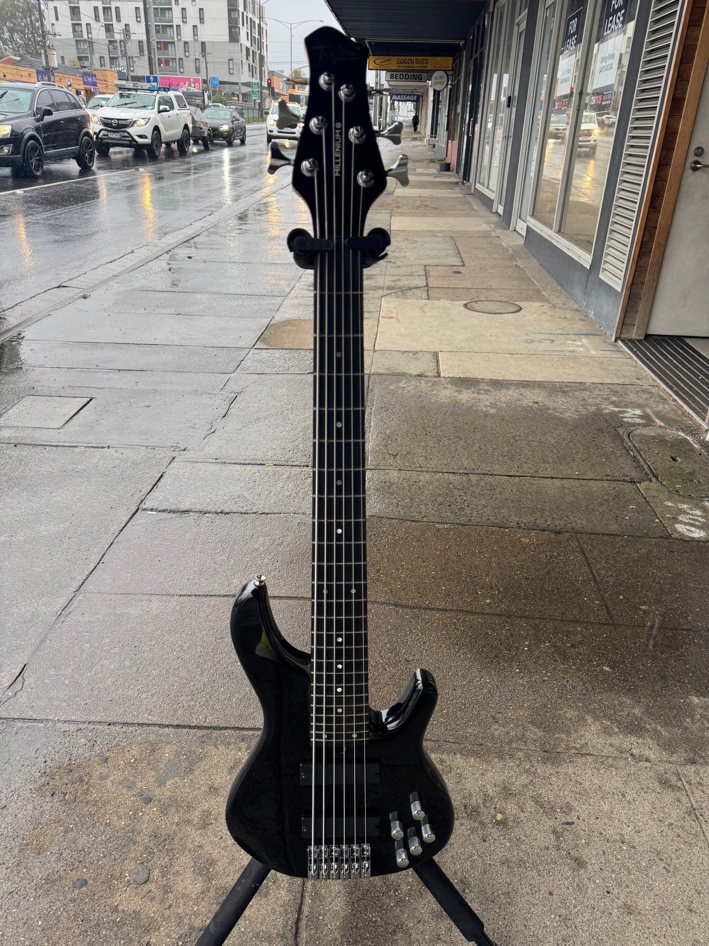Tagima Millenium 6 6-String Electric Bass Guitar | Gloss Black