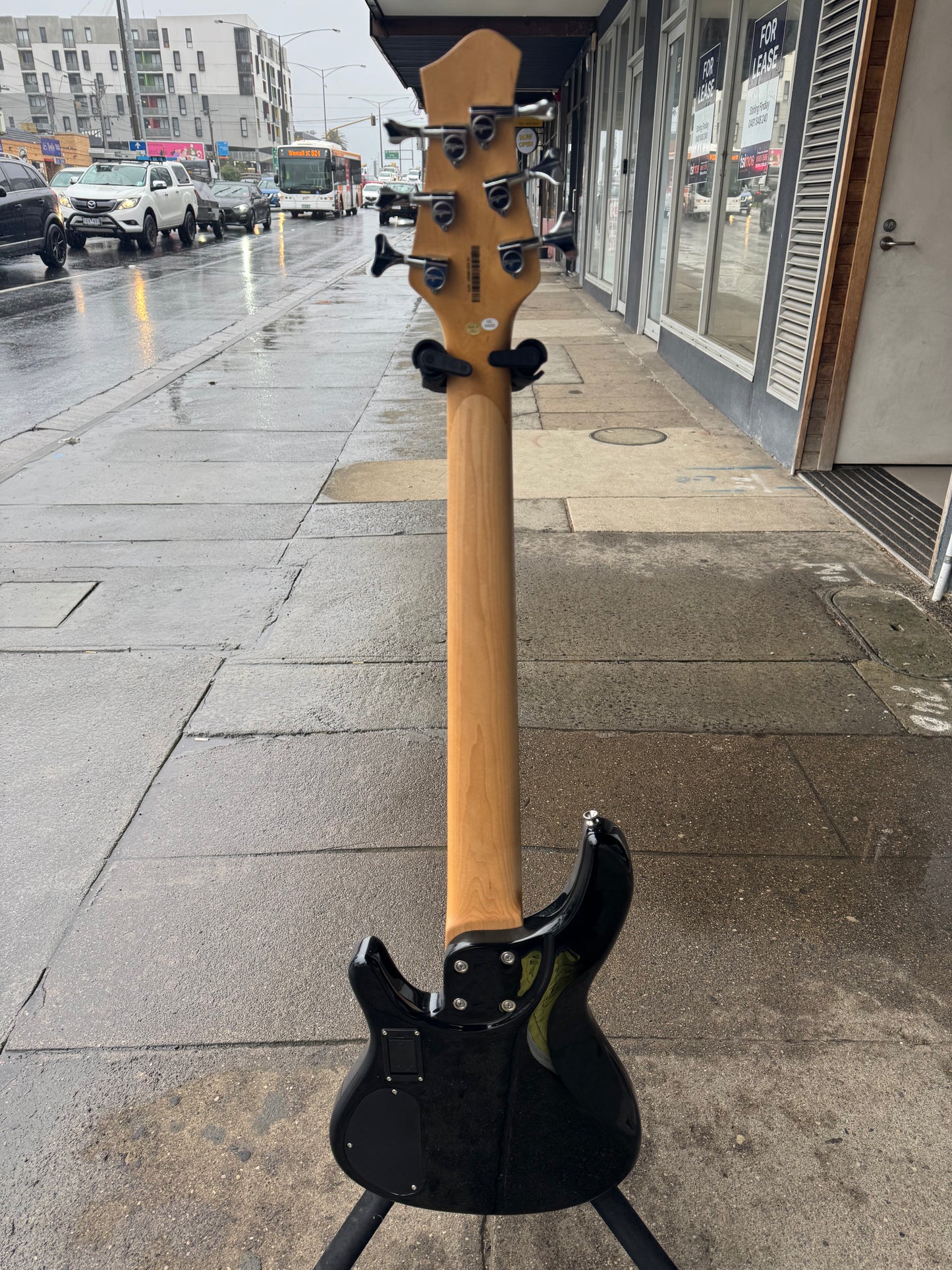 Tagima Millenium 6 6-String Electric Bass Guitar | Gloss Black