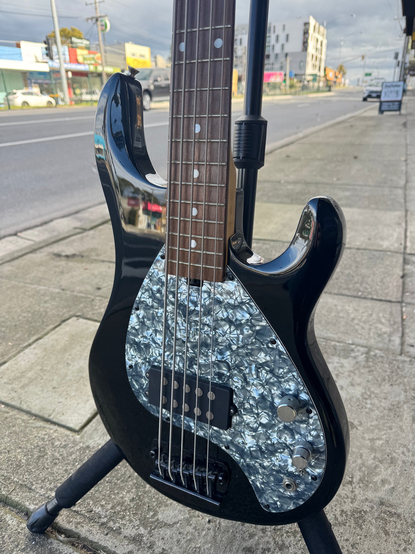 OLP Stingray 5-String Electric Bass Guitar | Black