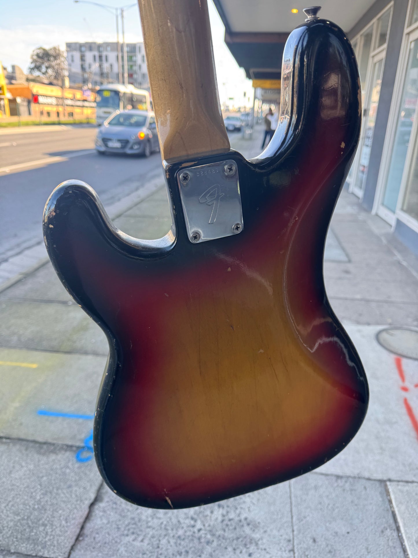 Fender 1975 4-String Precision Bass | Sunburst (3.9kg)