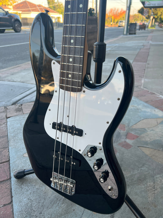 Fender Squier Jazz Bass 1987 | Black | Made in Japan