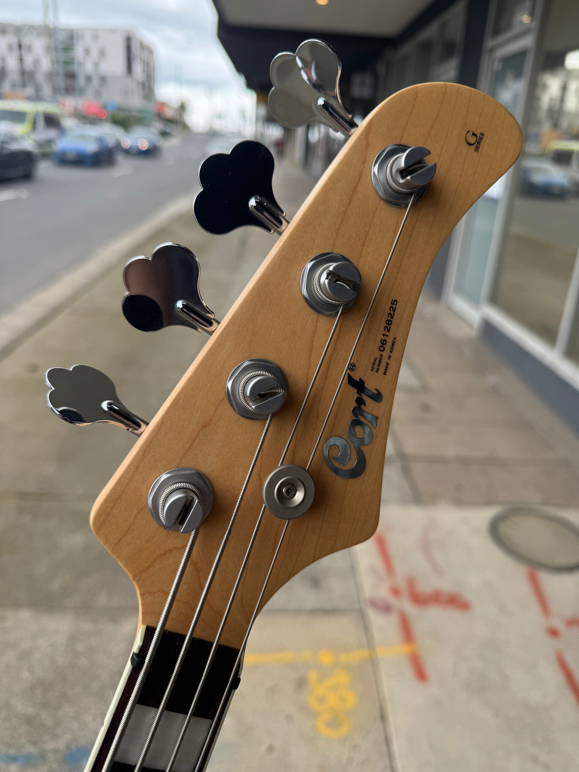 Cort GB74 4-String Electric Bass Cort GB74 4-String Electric Bass