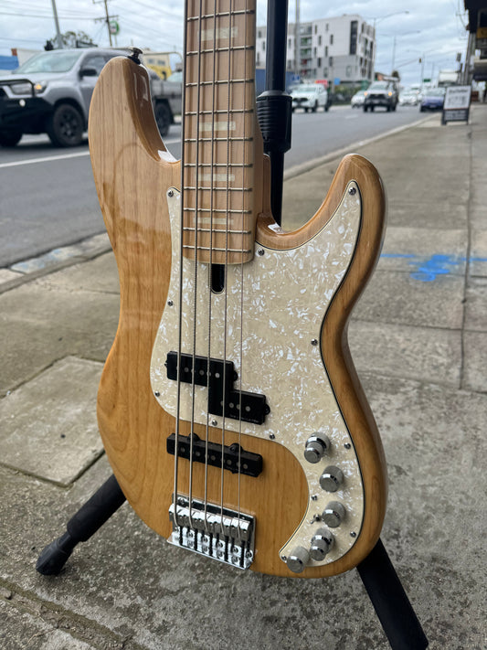 Sire Marcus Miller P7 5-String Bass Guitar