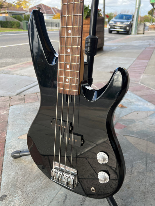 Yamaha RBX300 4-String P Bass | Black