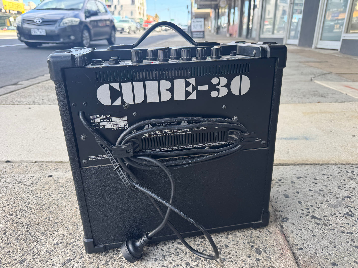 Roland Cube 30 Bass Combo Amplifier
