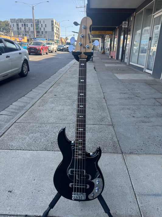 Yamaha BB425X 5-String Electric Bass | Black