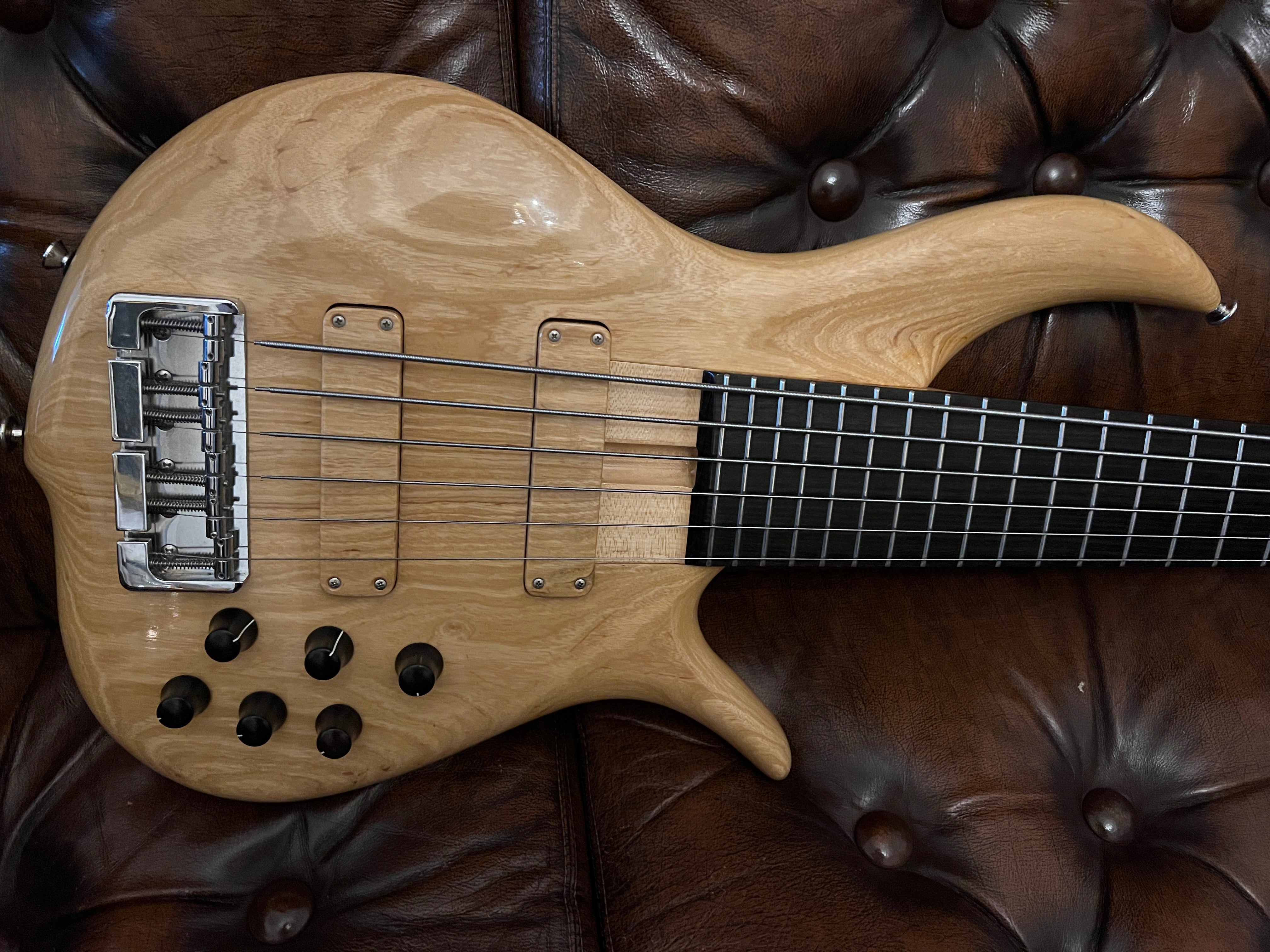 F Bass BN6 6-String Bass Guitar | Natural