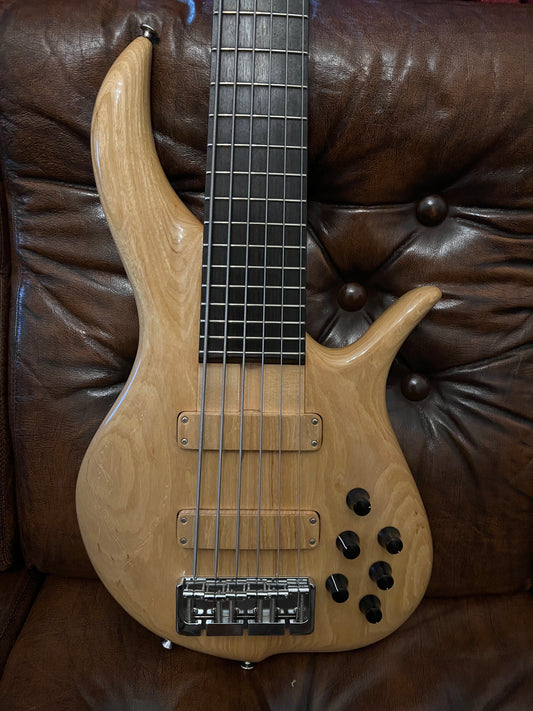 F Bass BN6 6-String Bass Guitar | Natural
