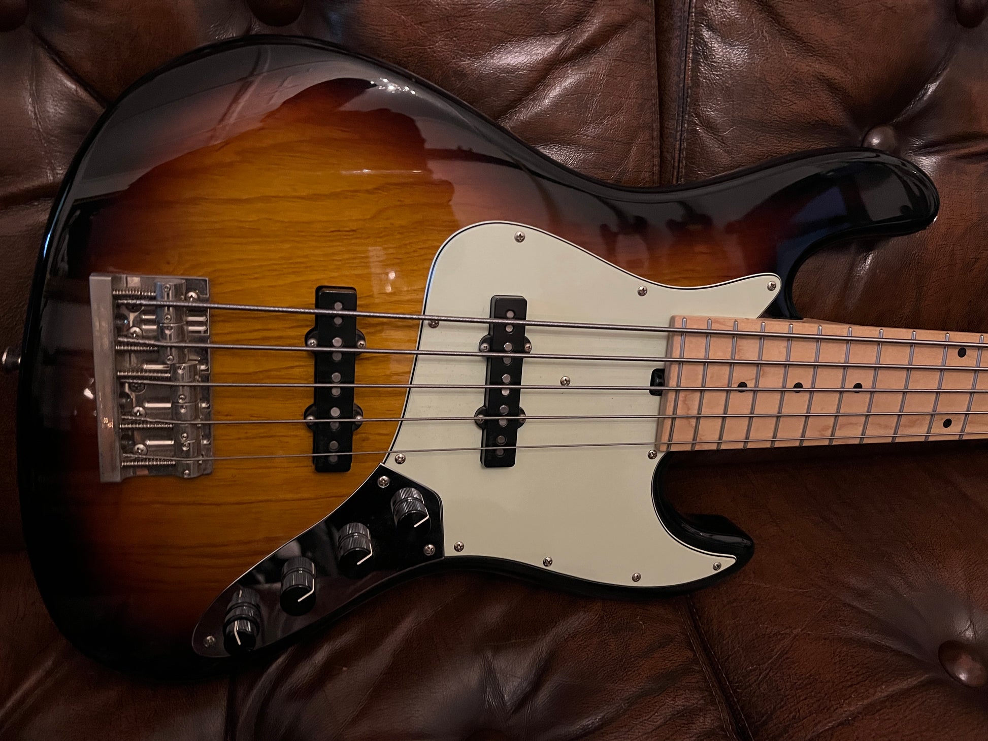 Sadowsky Metro Jazz 5-String Bass | Sunburst