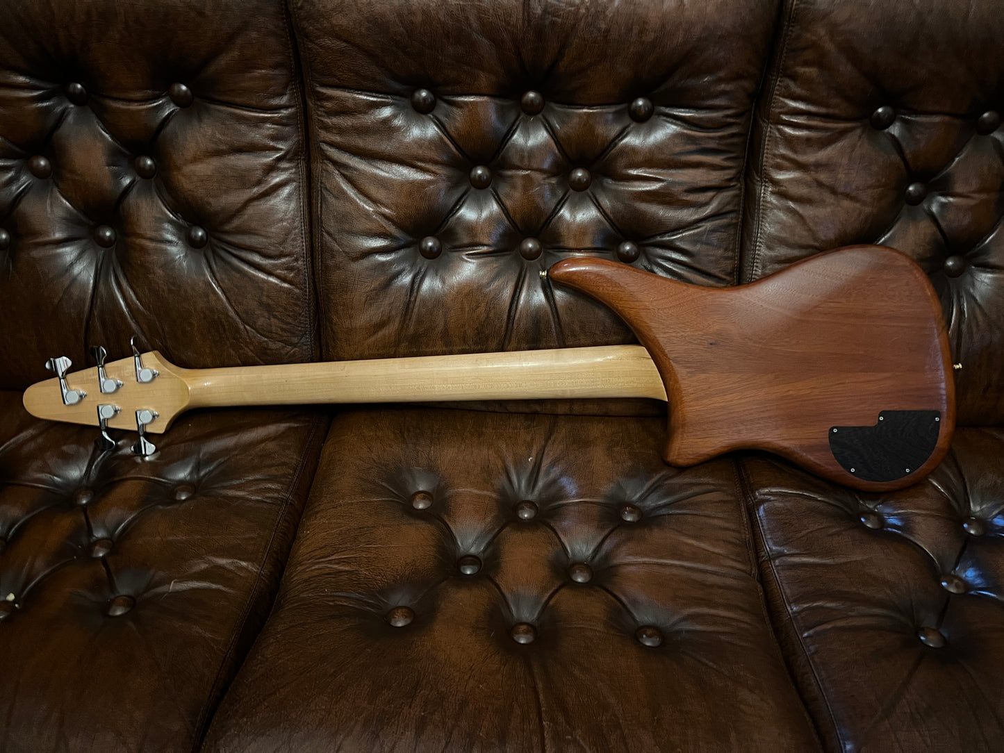 Alembic Epic Electric Bass Guitar 1993 model | 5-String | Walnut