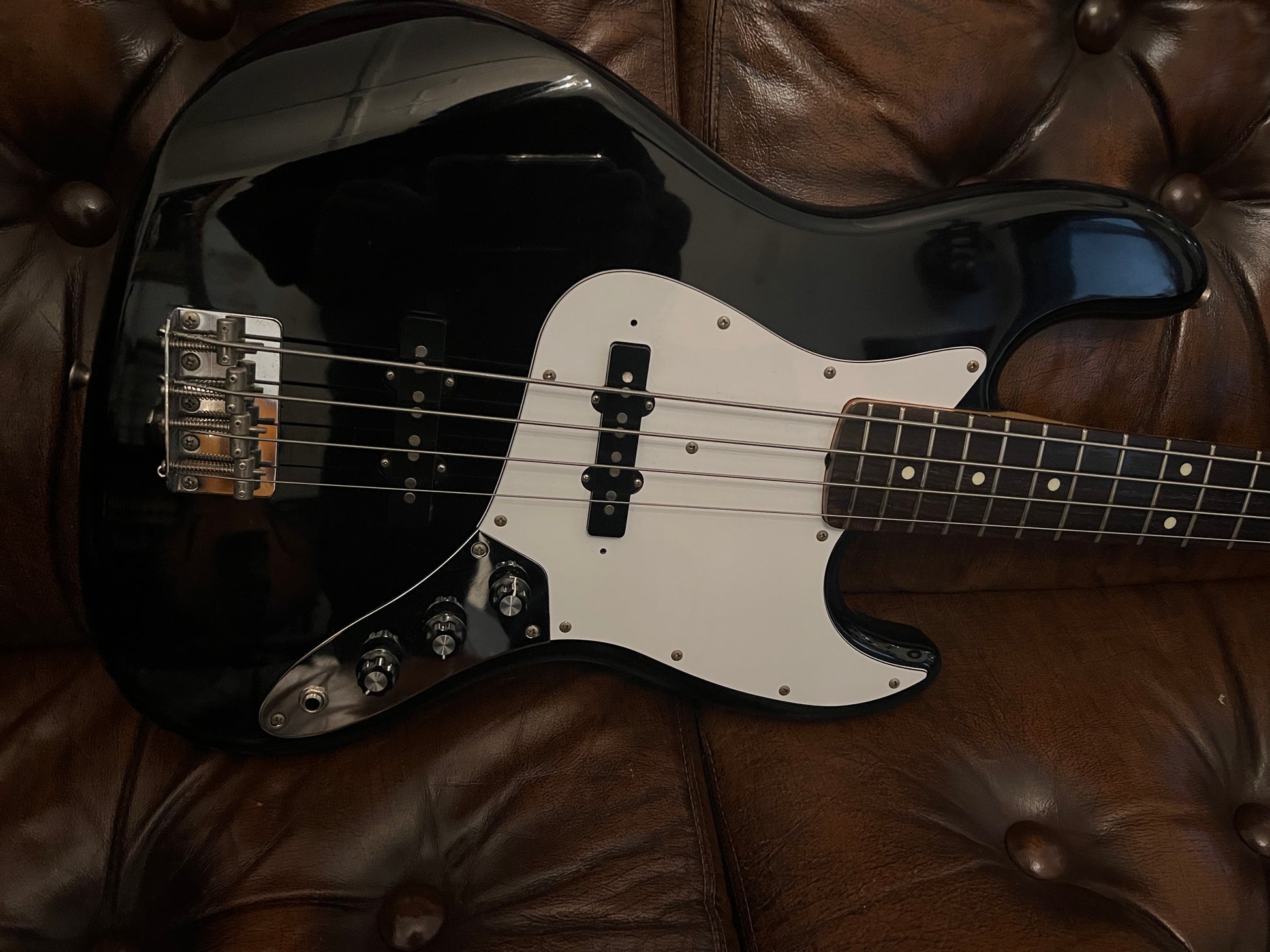 Fender Squier Jazz Bass 1987 | Black | Made in Japan