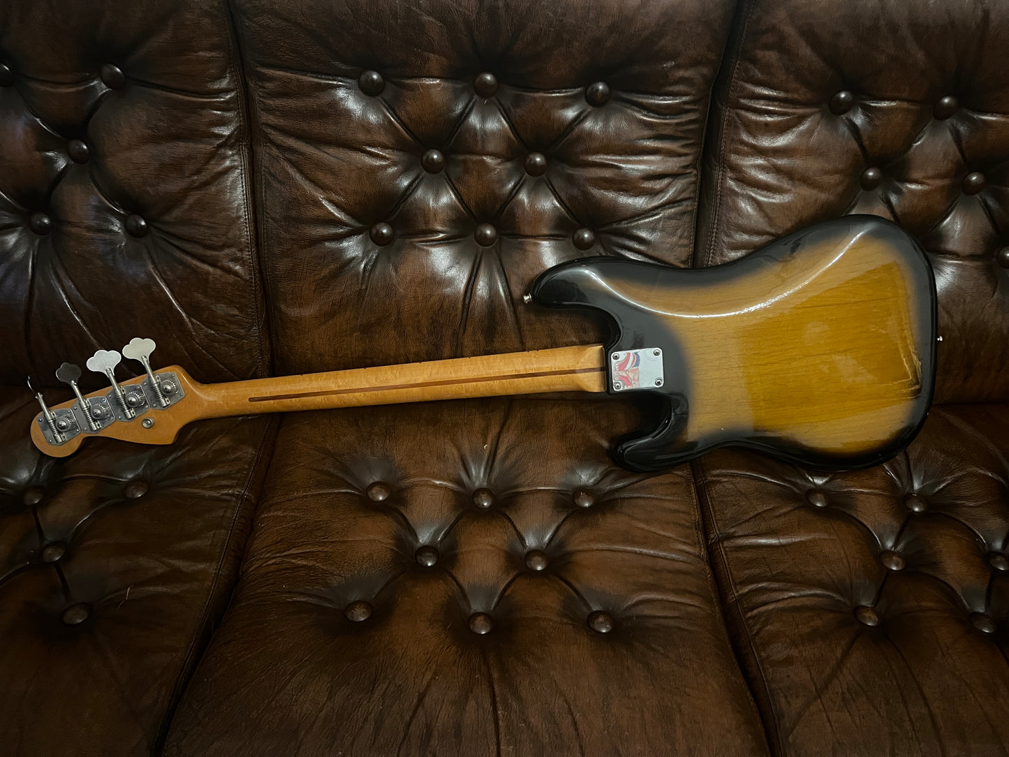 Fender 1982 US Vintage Series Precision Bass | Sunburst