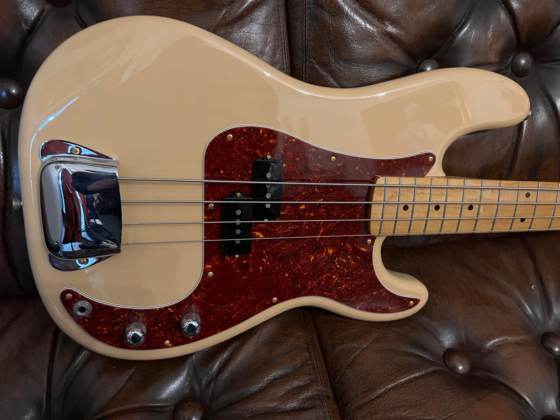 Fender '50s Precision Bass | Honey Blonde