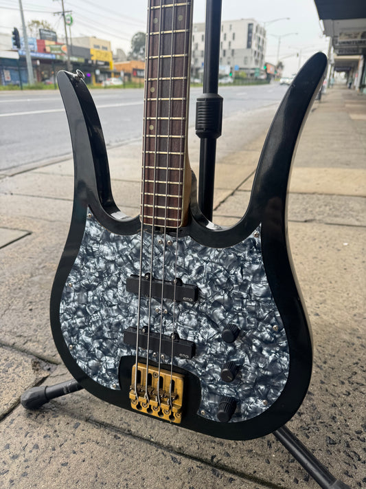Maton El Toro 4-String Electric Bass | Black | 1969 Made in Australia